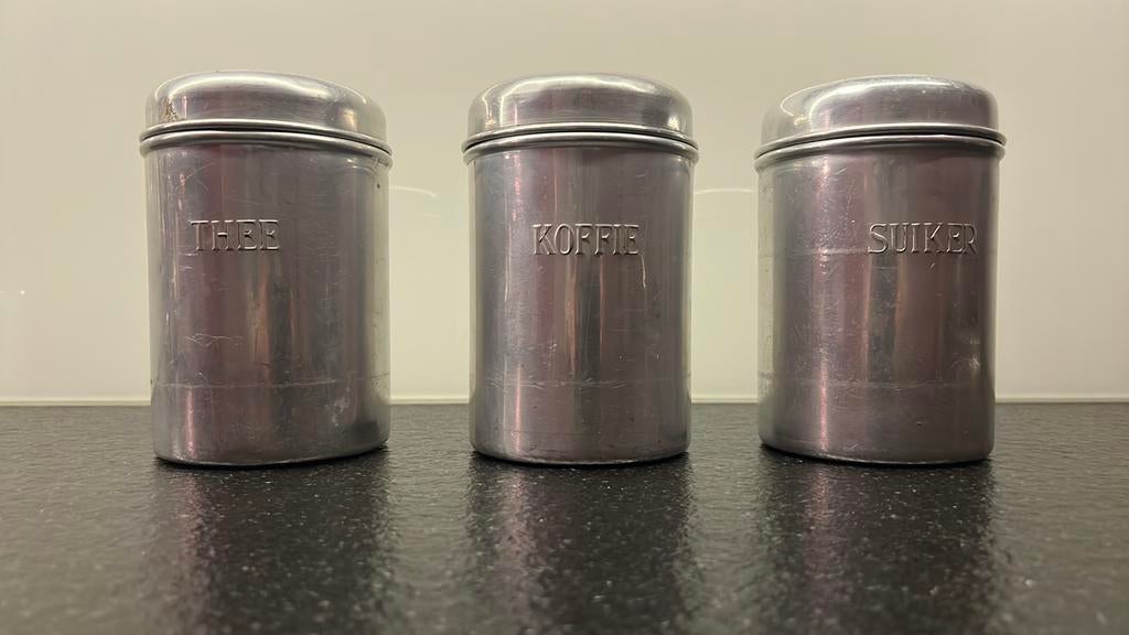 Vintage Voorraadbussen Koffie Thee Suiker Aluminium jaren 50, Huis en Inrichting, Keuken | Potten en Pannen, Gebruikt, Pot, Bus of Blik