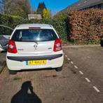 Nissan Pixo 1.0 50KW 5D 2010 Wit, Auto's, Nissan, Voorwielaandrijving, 200 kg, 4 stoelen, Origineel Nederlands