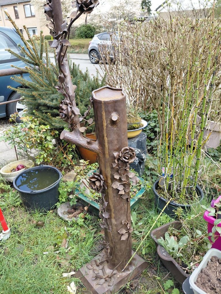 Prachtige decoratie ijzeren boom met rozen, Tuin en Terras, Ophalen, Gietijzer, Overige typen
