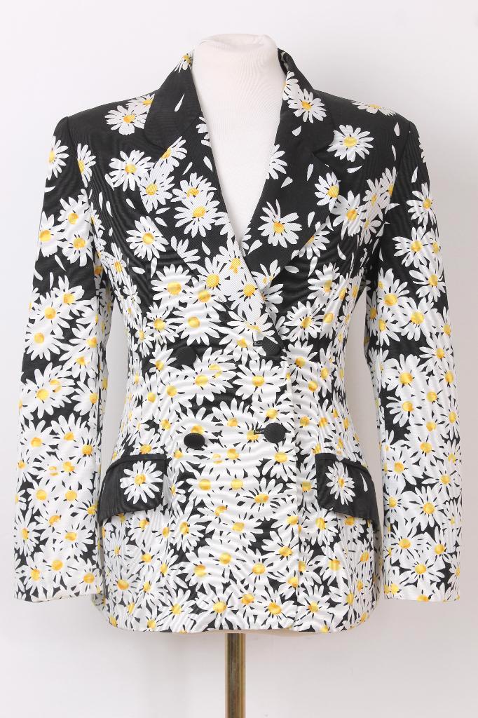 Lente! Gebloemde blazer van MOSCHINO maat 42, Kleding | Dames, Jasjes, Kostuums en Pakken, Zo goed als nieuw, Maat 42/44 (L), Overige kleuren