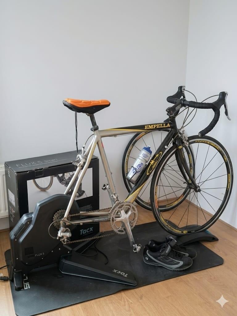 Tacx Flux S Smart compleet met fiets, Ophalen, Zo goed als nieuw, Overige typen