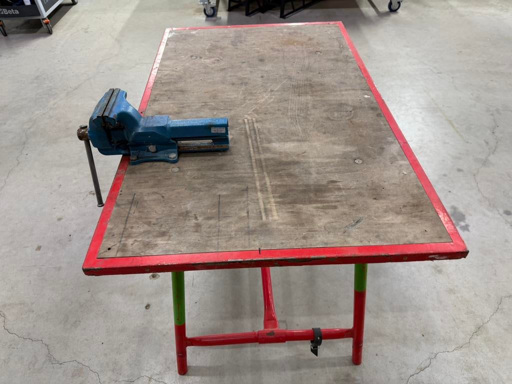 Te koop Rothenberger werkbank bankschroef, Doe-het-zelf en Verbouw, Werkbanken, Ophalen, Zo goed als nieuw, 70 tot 120 cm, Bankschroef