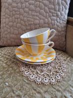 2 Vintage Pastel Gele Soepkommen van California ** Mimosa **, Ophalen of Verzenden