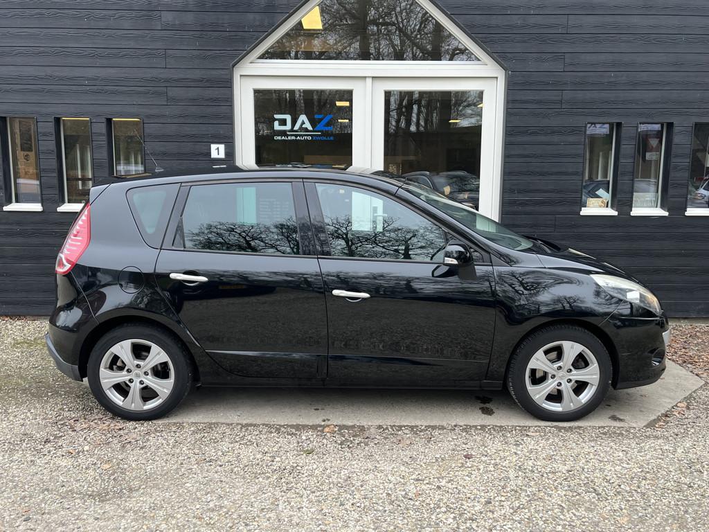 Renault Scénic 1.4 TCe Bose Ecc/Audio/Pdc/Trekhaak, Auto's, Voorwielaandrijving, Euro 5, Gebruikt, 4 cilinders