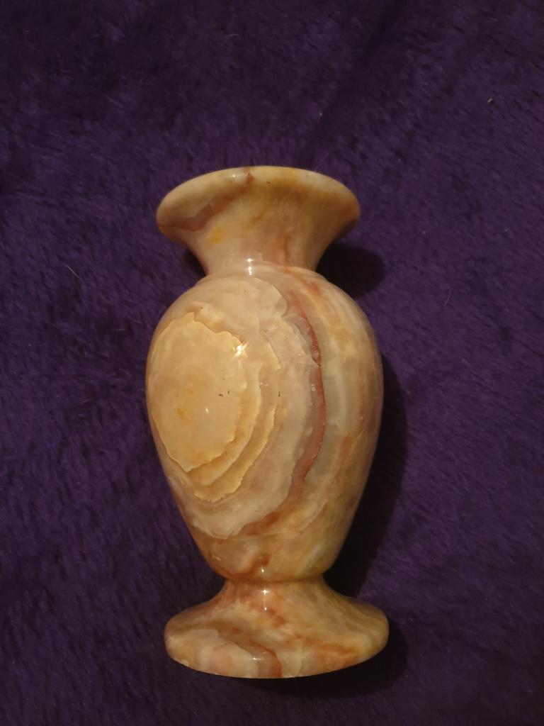 Marmeren vaas, Ophalen