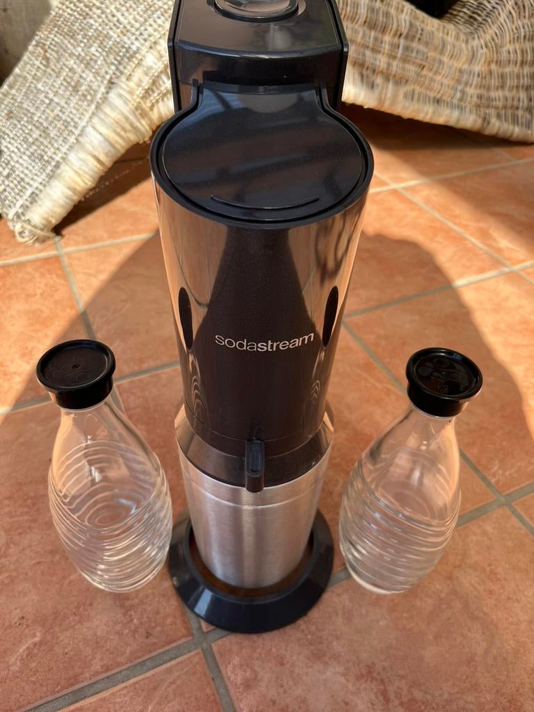 SODASTREM geweldige staat inclusief 2 Flessen, Ophalen, Zo goed als nieuw