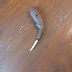 Handgesneden medicijn-/amuletcontainer – Borneo st Indonesie, Ophalen of Verzenden