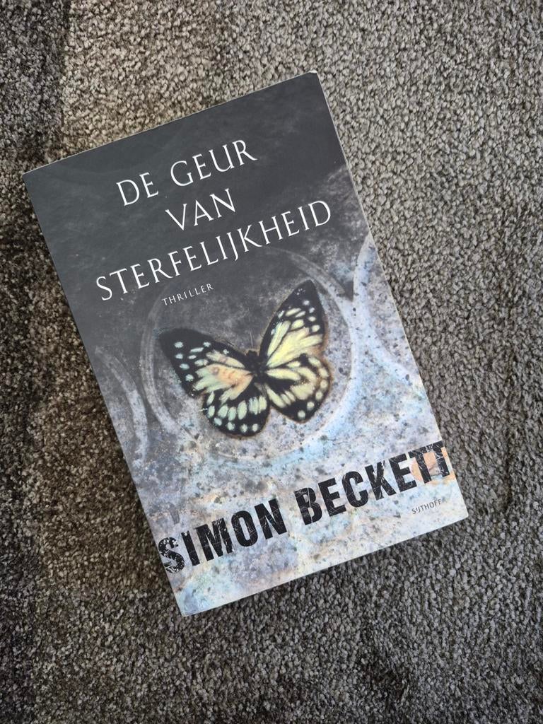 De Geur van Sterfelijkheid - Simon Beckett, Ophalen of Verzenden, Zo goed als nieuw, Simon Beckett