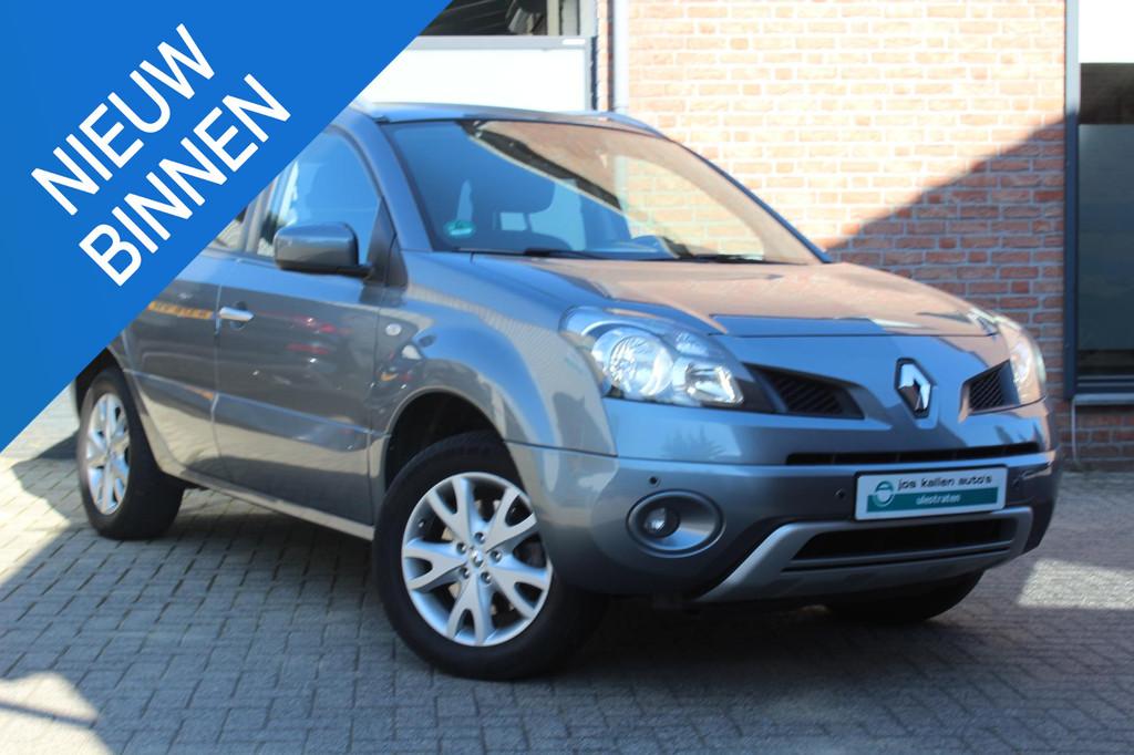 Renault Koleos 2.5 Dynamique Pack Navigatie, PDC V+A, Clima,, Auto's, Renault, Voorwielaandrijving, Gebruikt, 4 cilinders, 2000 kg
