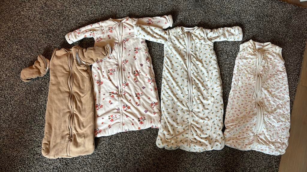 Vier slaapzakken baby maat 68-80 / 68-74, Kinderen en Baby's, Dekens, Slaapzakjes en Inbakerproducten, Ophalen, Zo goed als nieuw