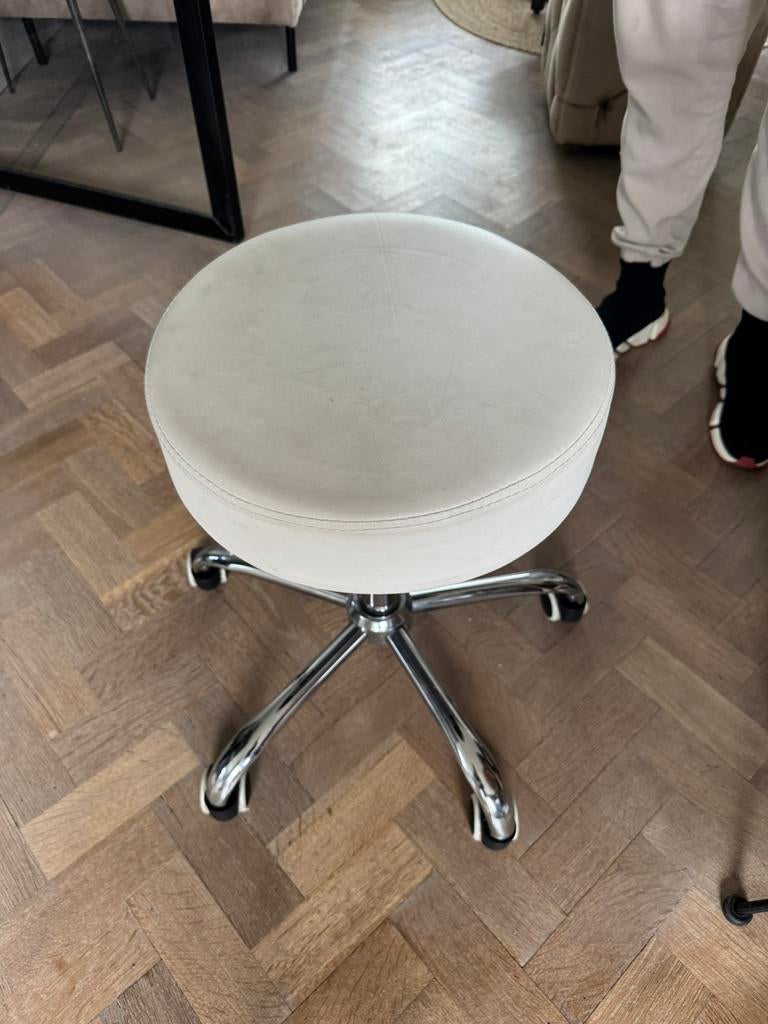 Pedicure stoel, Ophalen, Zo goed als nieuw, Hout