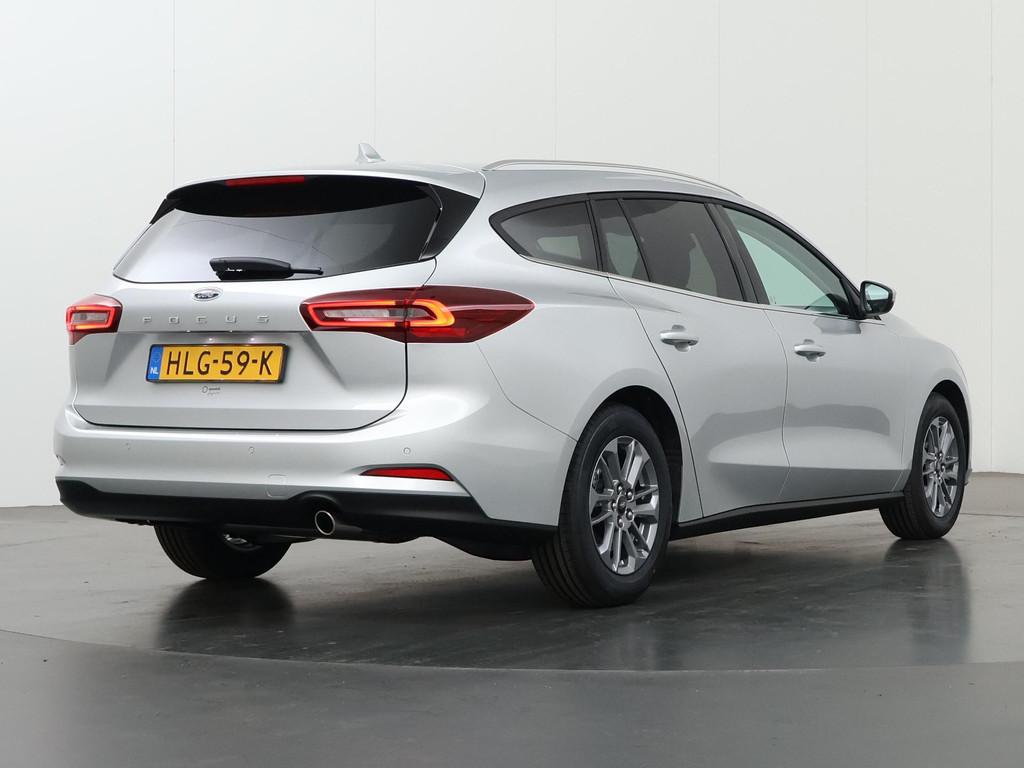Ford Focus Wagon 1.0 EcoBoost Hybrid Titanium, Auto's, Gebruikt, Lichtsensor, Origineel Nederlands, Handgeschakeld