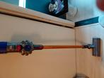 Dyson V8, Ophalen, Gebruikt