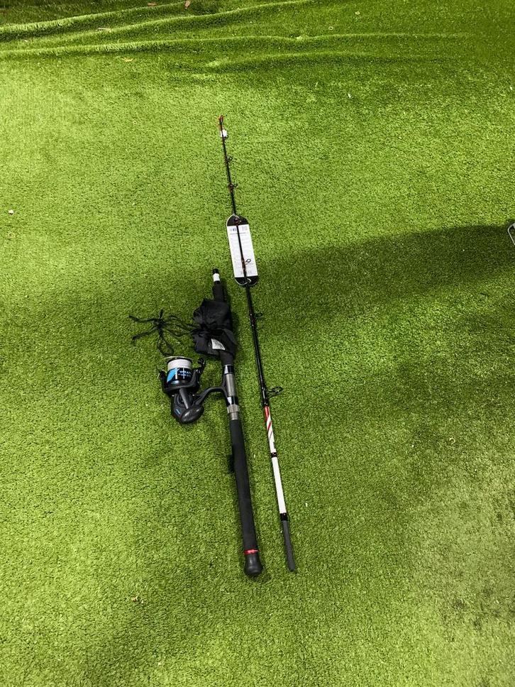 Nieuwe Penn boothengel + Penn Wrath zeemolen, 1.90m 50-150gr, Watersport en Boten, Hengelsport | Zeevissen, Nieuw, Complete set