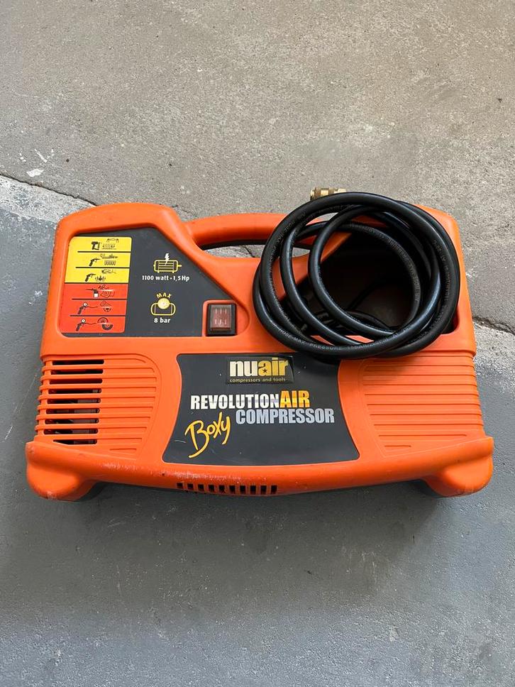 Draagbare Compressor 1.5Hp - 8 Bar, Doe-het-zelf en Verbouw, Compressors, Gebruikt, 6 tot 10 bar, Minder dan 25 liter, Minder dan 200 liter/min
