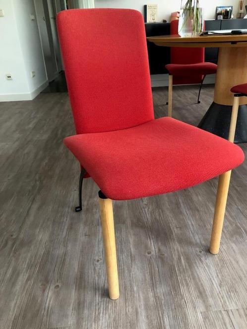 4 Eetkamerstoelen Castelijn, Huis en Inrichting, Stoelen, Gebruikt, Vier, Hout, Metaal, Stof, Rood, Ophalen