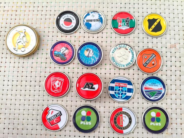 Gezocht : amaterucluppies, Verzamelen, Speldjes, Pins en Buttons, Nieuw, Ophalen of Verzenden