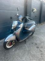 Sym mio super sport, Fietsen en Brommers, Scooters | SYM, Ophalen, Zo goed als nieuw, Benzine, Mio