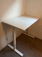 TROTTEN Bureau zit/sta, wit, 120x70 cm Ikea, Huis en Inrichting, Bureaus, Ophalen, Zo goed als nieuw