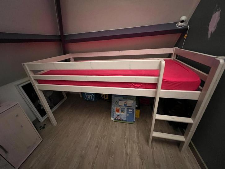 Mooie halfhoogslaper, Kinderen en Baby's, Kinderkamer | Stapelbedden en Hoogslapers, Gebruikt, Halfhoogslaper, Ophalen