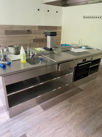 RVS Keukenmeubel met Spoelbak, Kookplaat en Oven 280x60.5x90 beschikbaar voor biedingen