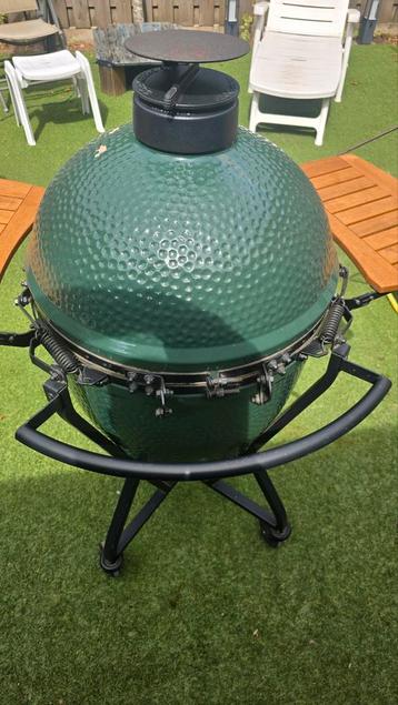Big Green Egg acacia zijplankjes + Integgrated Nest Handler beschikbaar voor biedingen