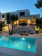 Idyllische Ibiza style villa te huur in Javea, Vakantie, Vakantiehuizen | Spanje, Dorp, 8 personen, 4 of meer slaapkamers, In bergen of heuvels