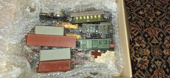 Märklin H0 2 Locs en 17 wagons., Hobby en Vrije tijd, Modeltreinen | H0, Gebruikt, Treinset, Gelijkstroom, Märklin, Analoog, Ophalen of Verzenden