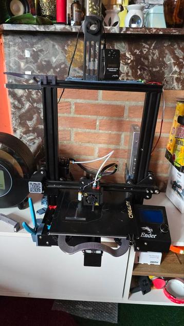 Te koop: Ender 3 Pro met upgrades + extra printer voor onder beschikbaar voor biedingen