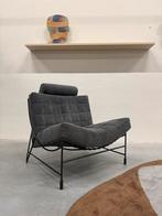 Als nieuw Leolux Volare Fauteuil Alcantara Grey Design stoel, Huis en Inrichting, Fauteuils, Leolux, 75 tot 100 cm, Ophalen of Verzenden