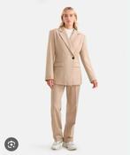 Shoeby beige pak M, Kleding | Dames, Jasjes, Kostuums en Pakken, Ophalen of Verzenden, Zo goed als nieuw, Maat 38/40 (M), Beige