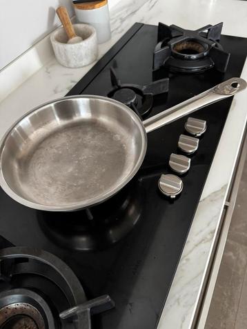 Fissler RVS koekenpan 25 cm beschikbaar voor biedingen
