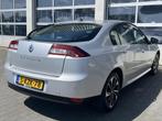 Renault Laguna 1.5 dCi Bose Lederen bekleding Multimedia Nav, Auto's, Renault, Te koop, Zilver of Grijs, Laguna, Airconditioning