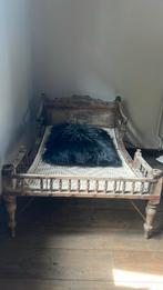 Oud Daybed, Ophalen
