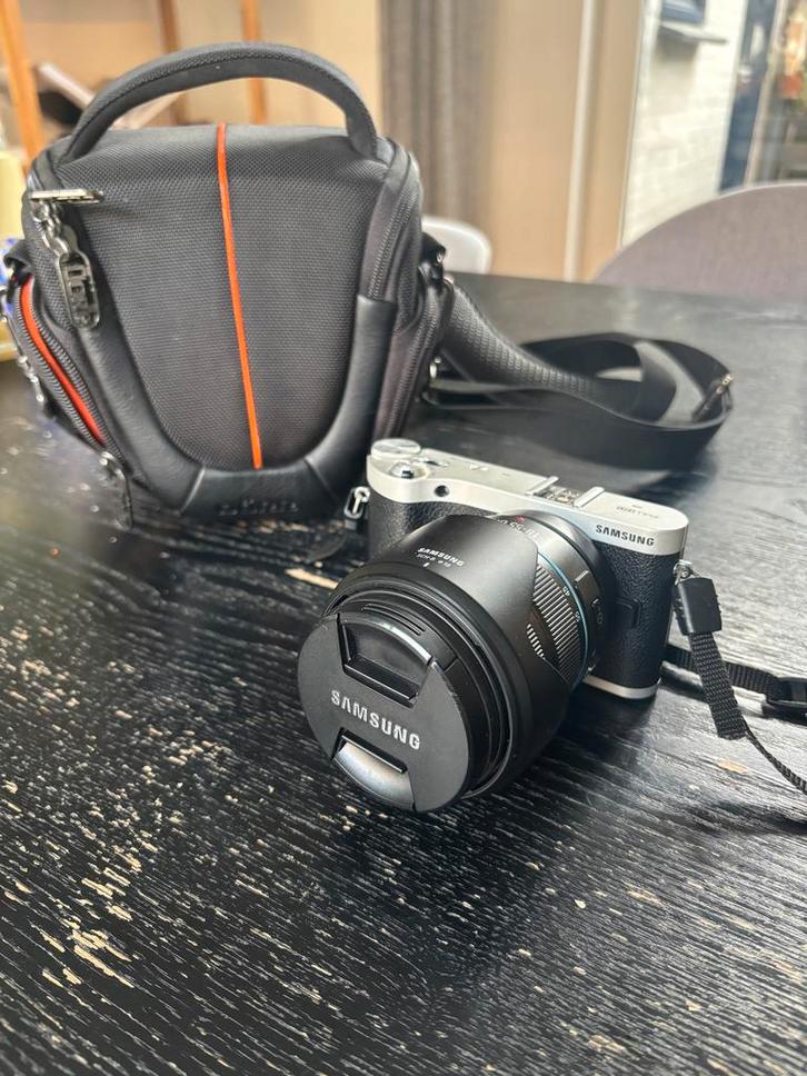 Samsung NX-300 Systeemcamera - weinig gebruikt!, Audio, Tv en Foto, Fotocamera's Digitaal, Zo goed als nieuw, Spiegelreflex, Samsung