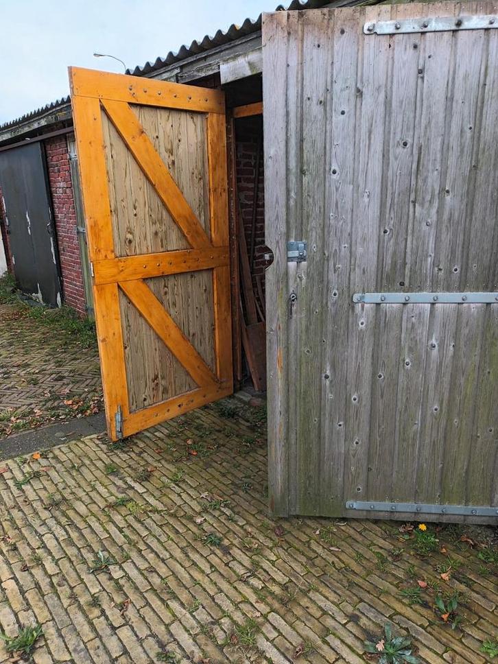 Houten Garagedeur (opgeklamte deuren- Gebruikt, Doe-het-zelf en Verbouw, Deuren en Horren, Gebruikt, Garagedeur, 200 tot 215 cm