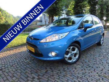 Ford Fiesta 1.6 Titanium 120 PK ! Ecc Cruisecontrol Apple Ca beschikbaar voor biedingen