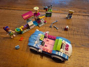 Lego friends Mia's sportwagen beschikbaar voor biedingen