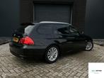 BMW 3-serie Touring 318i Luxury Line|STLVRM|PRK AS|PANO|, Automaat, Euro 5, Parkeersensor, 1435 kg