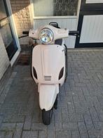 Agm vx50 4 takt  brom scooter, Fietsen en Brommers, Snorfietsen en Snorscooters, Zo goed als nieuw, Benzine, Ophalen, Overige merken