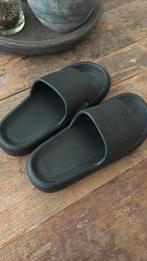 Happy flops slippers, Kleding | Dames, Schoenen, Ophalen, Nieuw, Zwart, Sneakers of Gympen