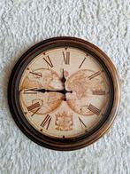 Wandklok met Wereldkaart Design, Ophalen of Verzenden, Zo goed als nieuw, Analoog, Wandklok