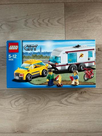 Lego 4435 - Lego City Auto met Caravan - *NIEUW* beschikbaar voor biedingen