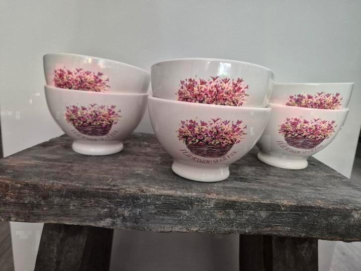 Kommen Jet ter Steege Platycodon shell pink, Huis en Inrichting, Keuken | Servies, Nieuw, Overige stijlen, Aardewerk, Ophalen of Verzenden