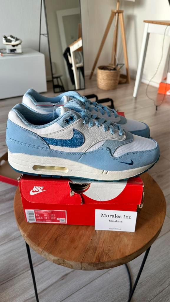 Nike Air Max 1 Blueprint (2022) EU 46 nieuw, Kleding | Heren, Schoenen, Ophalen of Verzenden