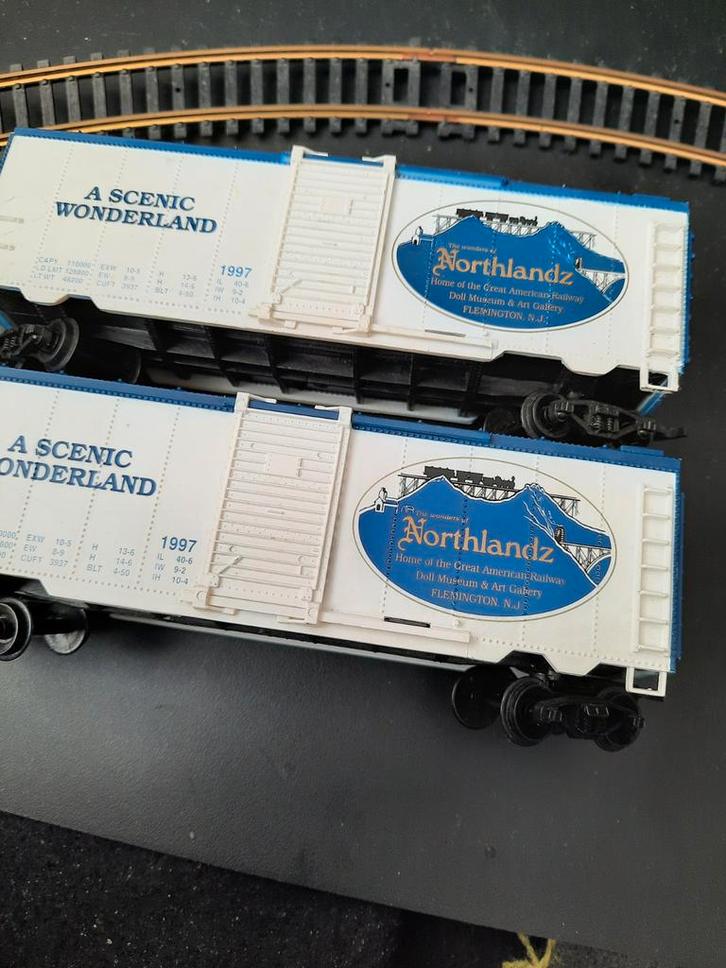 Amerikaanse goederenwagons boxcars Northlandz, Hobby en Vrije tijd, Modeltreinen | H0, Zo goed als nieuw, Wagon, Gelijkstroom