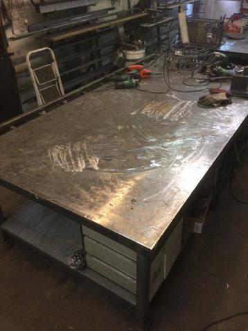 Lastafel , 1,5 X 3 meter  Bieden! beschikbaar voor biedingen