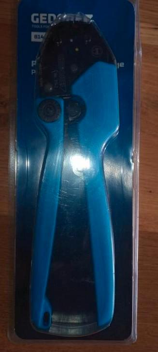 Gedore 8142 en Wurth Krimptang voor geïsoleerde Kabelschoen  beschikbaar voor biedingen