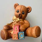 Keramieken  schattige teddybeer met dobbelstenen, Verzamelen, Beren en Cherished Teddies, Ophalen of Verzenden, Zo goed als nieuw