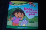 DORA EN HET GEHEIMZINNIGE GELUID schuifjesboek, Boeken, Ophalen of Verzenden, Gelezen, Sprookjes